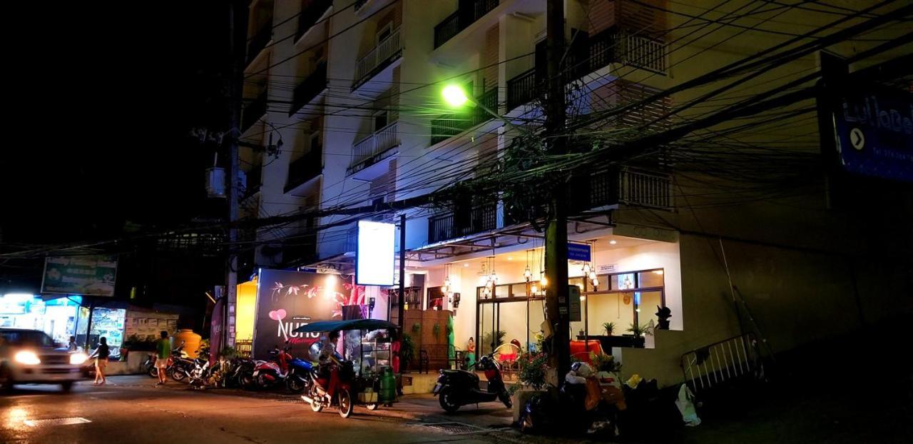 Kanpai Hotel Patong Luaran gambar